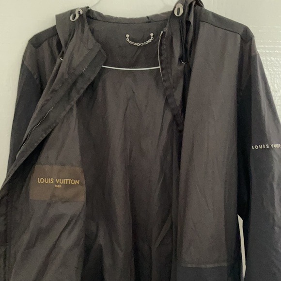 Louis Vuitton windbreaker jacket - Picture 5 of 5
